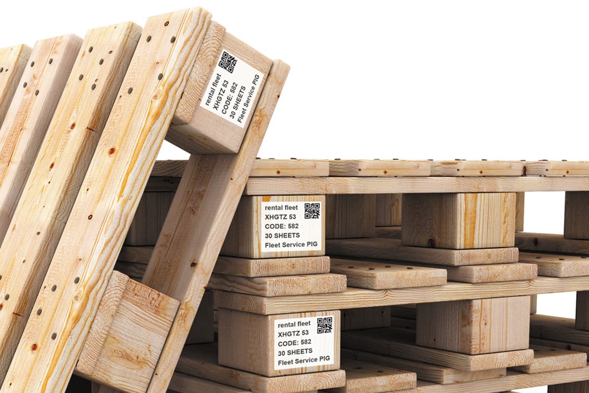 LPN barcode label applied to a warehouse pallet carton