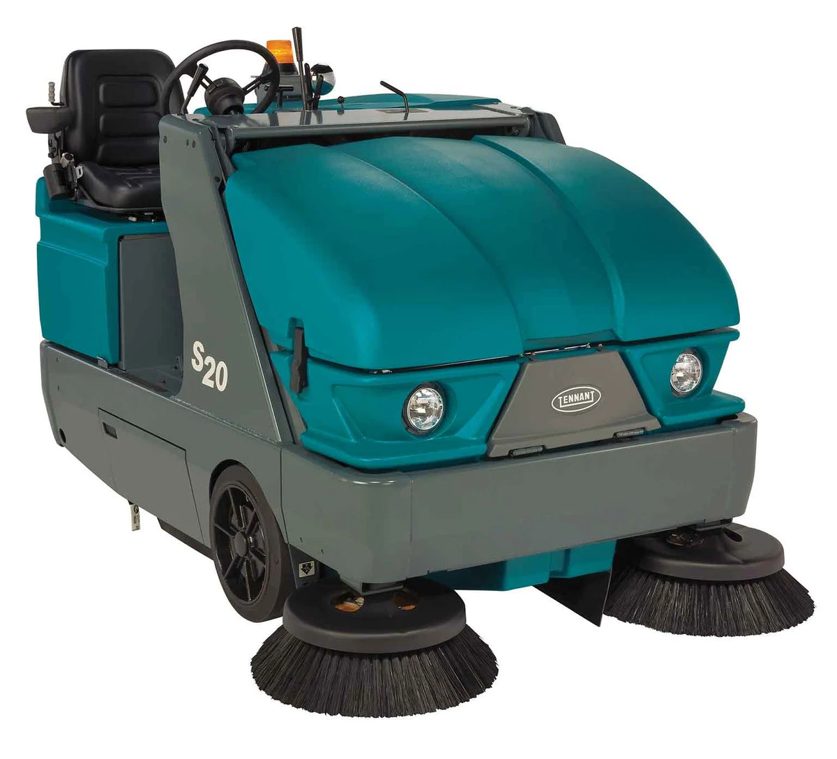 Ride-on industrial sweeper with side brooms